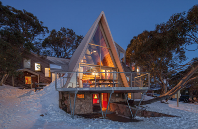 Icicles Ski Club Mt Buller Lodge Winter